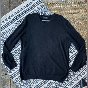 Cashmere Clubroom Luxury | Cashmere Crew Neck Black Sweater Size XL